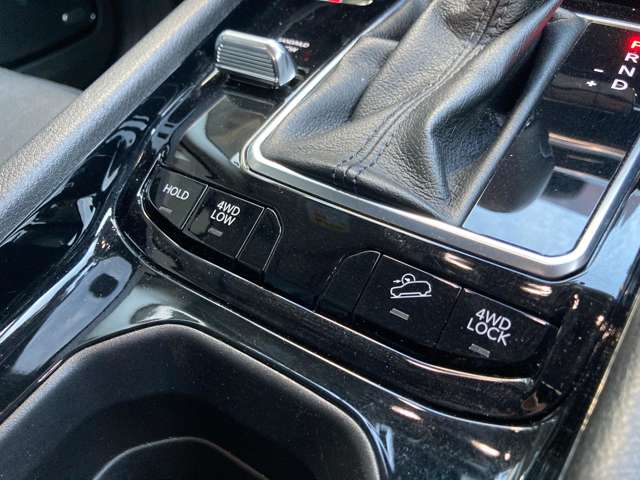 ジープ コンパス リミテッド ４ＷＤ R3年 (東北) 99