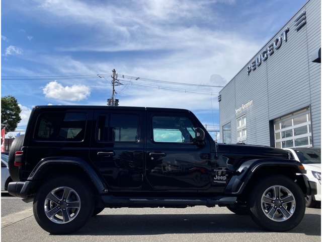 ジープ ラングラー　アンリミテッド アンリミテッド サハラ ２．０Ｌ ４ＷＤ R4年 (東北) 99