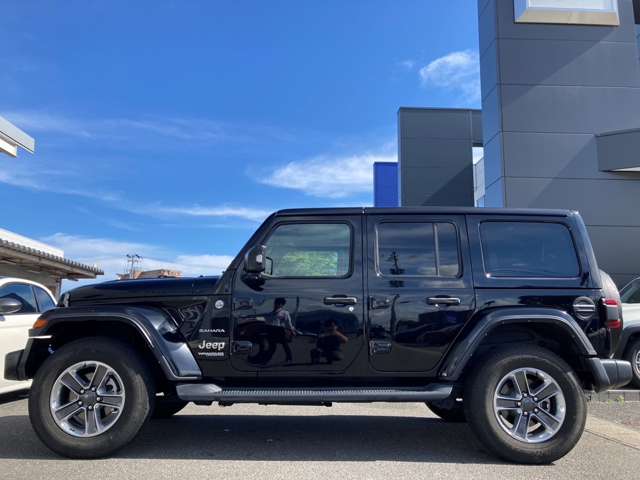 ジープ ラングラー　アンリミテッド アンリミテッド サハラ ２．０Ｌ ４ＷＤ R4年 (東北) 99