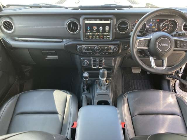 ジープ ラングラー　アンリミテッド アンリミテッド サハラ ２．０Ｌ ４ＷＤ R4年 (東北) 99