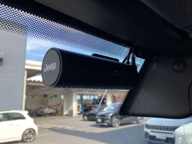 ジープ ラングラー　アンリミテッド アンリミテッド サハラ ２．０Ｌ ４ＷＤ R4年 (東北) 99