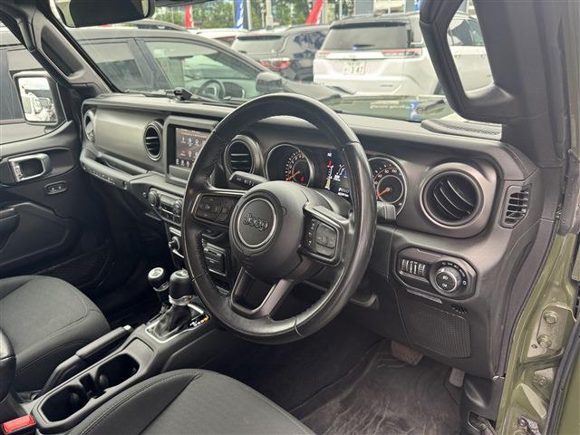 ジープ ラングラー　アンリミテッド アンリミテッド ウイリス ４ＷＤ R3年 (東北) 99