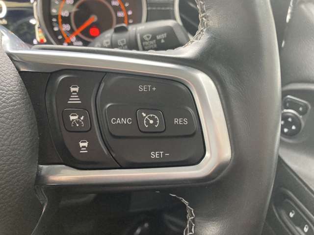 ジープ ラングラー　アンリミテッド アンリミテッド サハラ ２．０Ｌ ４ＷＤ R2年 (東北) 99