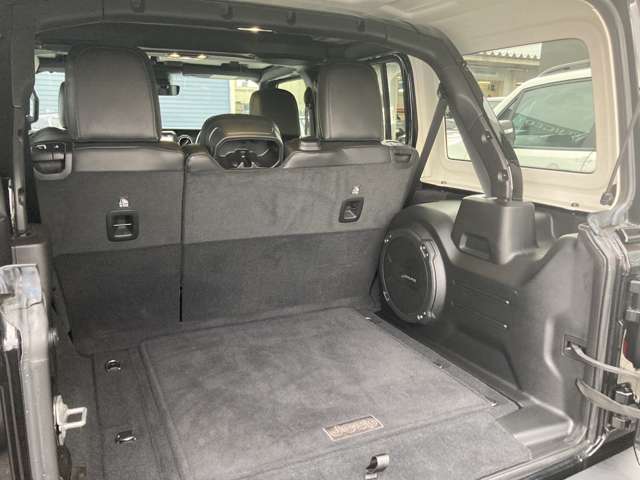 ジープ ラングラー　アンリミテッド アンリミテッド サハラ ２．０Ｌ ４ＷＤ R2年 (東北) 99