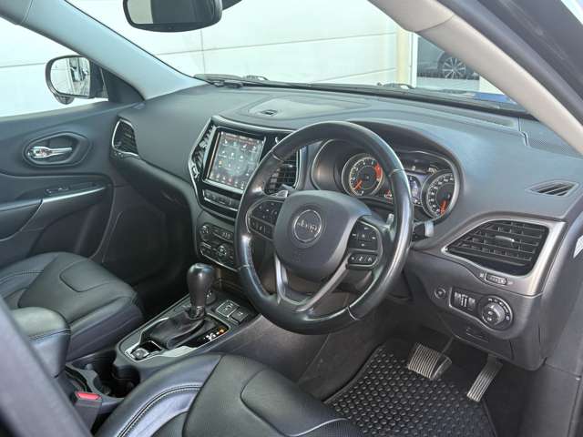 ジープ チェロキー リミテッド ４ＷＤ R3年 (東北) 99