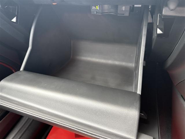 ジープ コンパス Ｓモデル ４ＷＤ R5年 (東北) 99