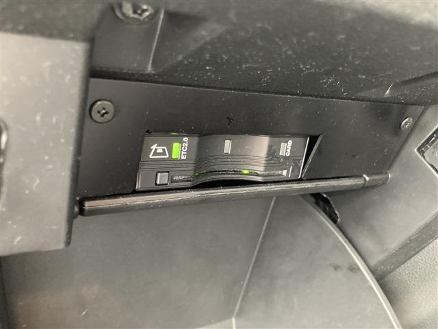 ジープ レネゲード リミテッド R2年 (東北) 99