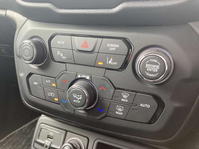 ジープ レネゲード リミテッド R2年 (東北) 99