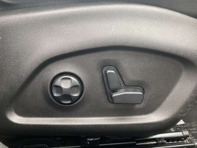 ジープ レネゲード リミテッド R2年 (東北) 99