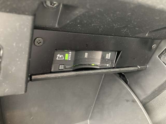 ジープ レネゲード リミテッド R2年 (東北) 99