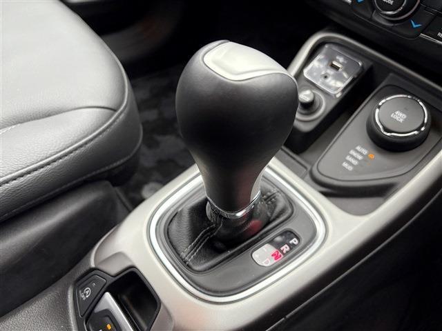 ジープ コンパス Ｓモデル ４ＷＤ R3年 (東北) 99