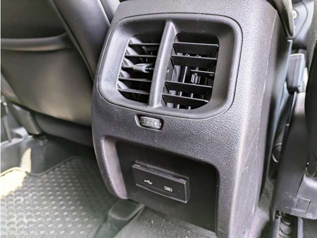 ジープ チェロキー ナイトイーグル ４ＷＤ R2年 (東北) 99