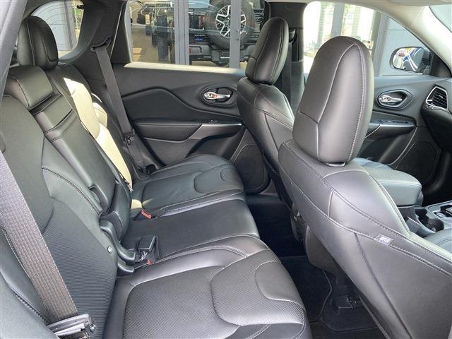 ジープ チェロキー リミテッド ４ＷＤ R1年 (東北) 99