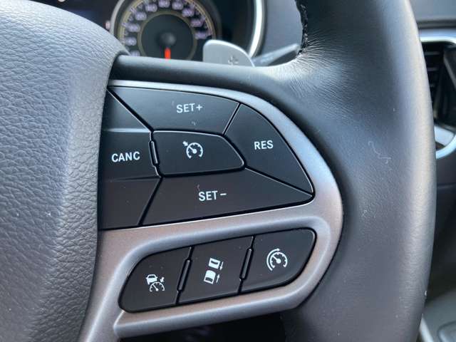 ジープ チェロキー リミテッド ４ＷＤ R1年 (東北) 99