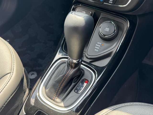 ジープ コンパス リミテッド ４ＷＤ R1年 (東北) 99