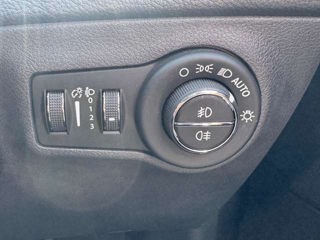 ジープ コンパス リミテッド ４ＷＤ R1年 (東北) 99