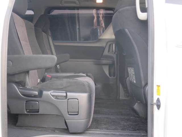 トヨタ アルファード ２．４ ２４０Ｓ H24年 (関東) 99