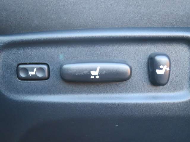 トヨタ アルファード ３．５ ３５０Ｓ Ｃパッケージ ４ＷＤ H24年 (関東) 99