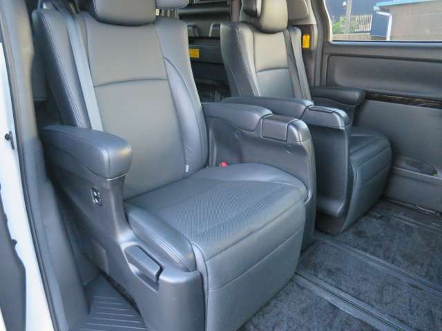 トヨタ アルファード ３．５ ３５０Ｓ Ｃパッケージ ４ＷＤ H24年 (関東) 99