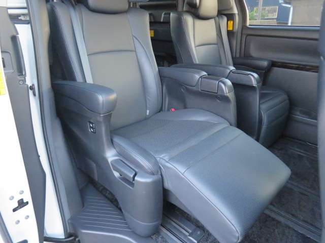 トヨタ アルファード ３．５ ３５０Ｓ Ｃパッケージ ４ＷＤ H24年 (関東) 99