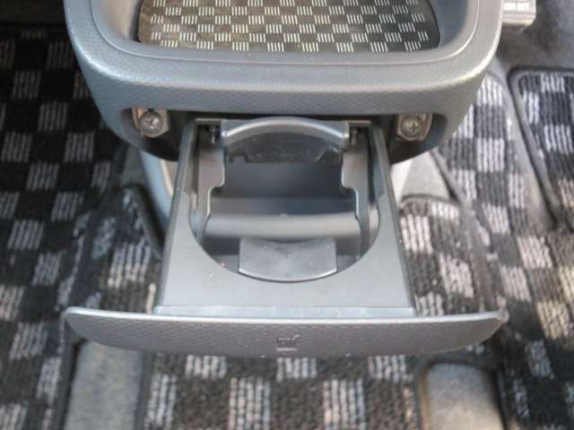 スズキ ソリオ １．２ ブラック＆ホワイト H23年 (関東) 99