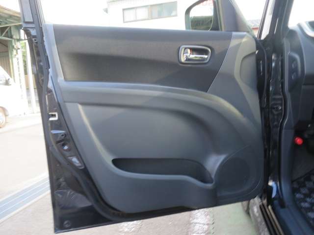 スズキ ソリオ １．２ ブラック＆ホワイト H23年 (関東) 99