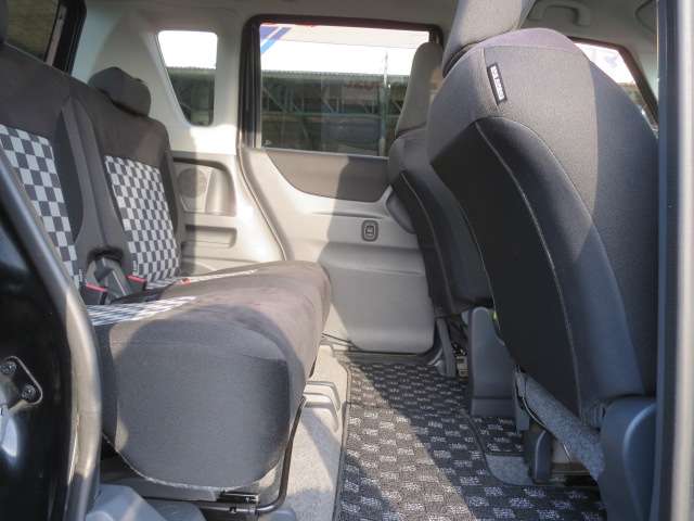 スズキ ソリオ １．２ ブラック＆ホワイト H23年 (関東) 99