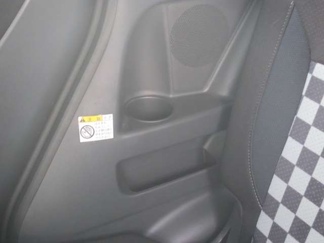 スズキ ソリオ １．２ ブラック＆ホワイト H23年 (関東) 99