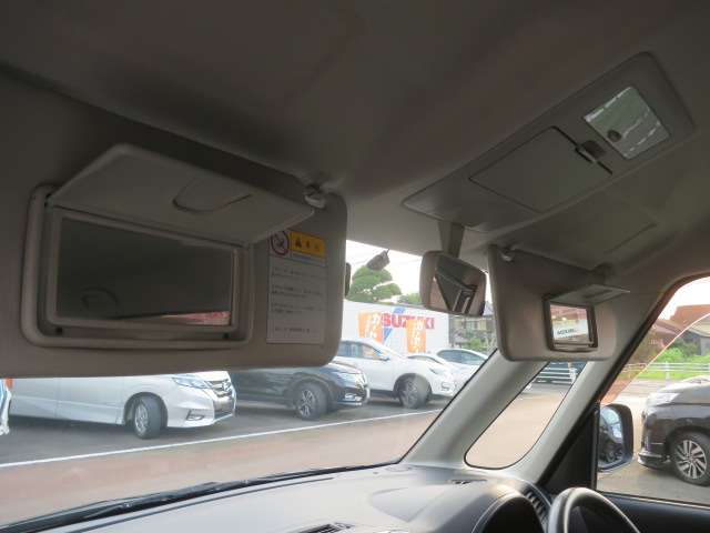 スズキ ソリオ １．２ ブラック＆ホワイト H23年 (関東) 99