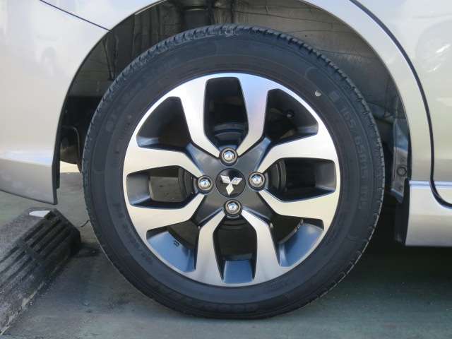 三菱 デリカ　Ｄ：２ １．２ カスタム ハイブリッド ＳＶ ナビパッケージ H30年 (関東) 99