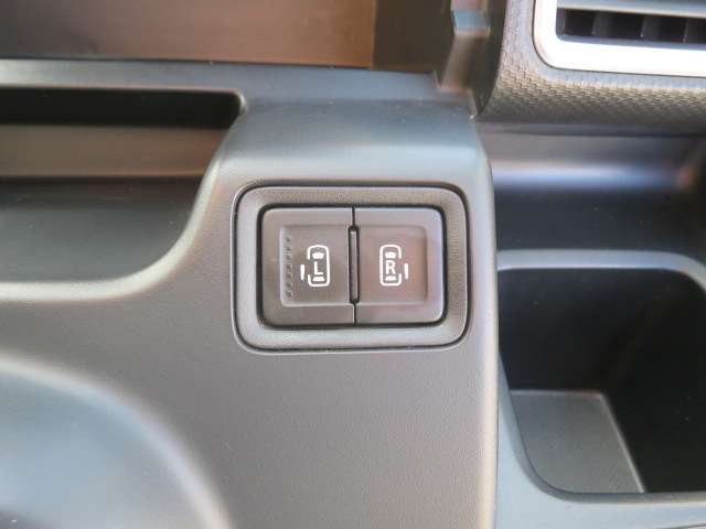 三菱 デリカ　Ｄ：２ １．２ カスタム ハイブリッド ＳＶ ナビパッケージ H30年 (関東) 99