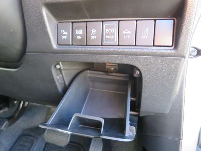 三菱 デリカ　Ｄ：２ １．２ カスタム ハイブリッド ＳＶ ナビパッケージ H30年 (関東) 99