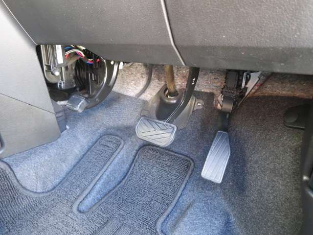 三菱 デリカ　Ｄ：２ １．２ カスタム ハイブリッド ＳＶ ナビパッケージ H30年 (関東) 99