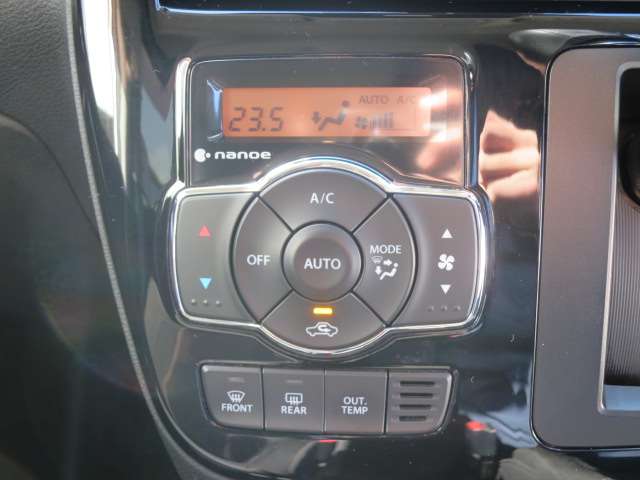 三菱 デリカ　Ｄ：２ １．２ カスタム ハイブリッド ＳＶ ナビパッケージ H30年 (関東) 99