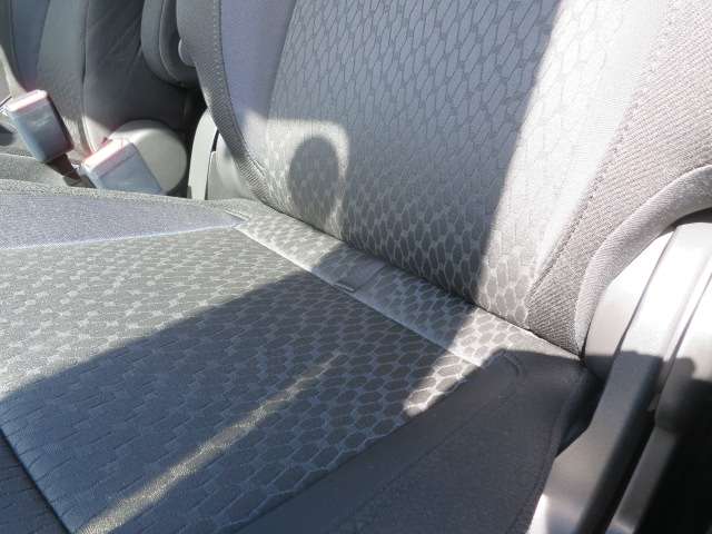 三菱 デリカ　Ｄ：２ １．２ カスタム ハイブリッド ＳＶ ナビパッケージ H30年 (関東) 99