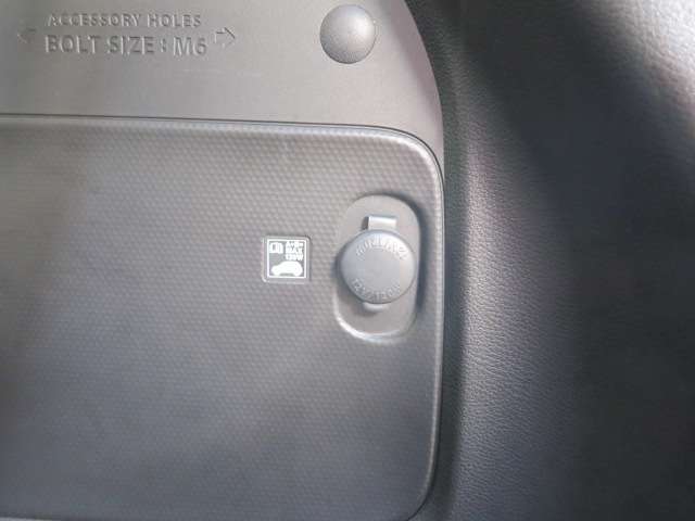 スズキ クロスビー １．０ ハイブリッド ＭＸ ４ＷＤ H30年 (関東) 99