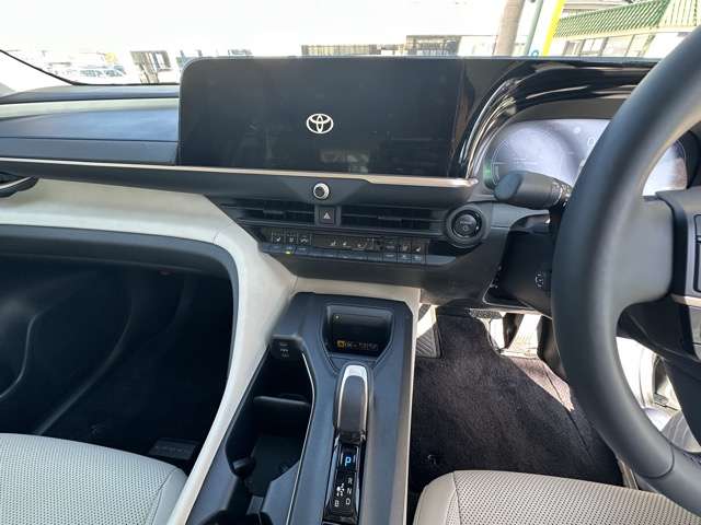 トヨタ クラウン　クロスオーバー　ハイブリッド ２．５ Ｇ アドバンスト レザー パッケージ Ｅ－ＦＯＵＲ ４ＷＤ R5年 (東海) 99