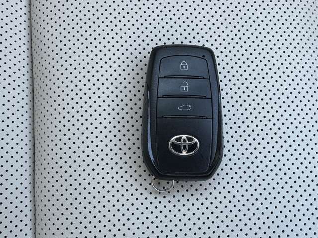 トヨタ クラウン　クロスオーバー　ハイブリッド ２．５ Ｇ アドバンスト レザー パッケージ Ｅ－ＦＯＵＲ ４ＷＤ R5年 (東海) 99