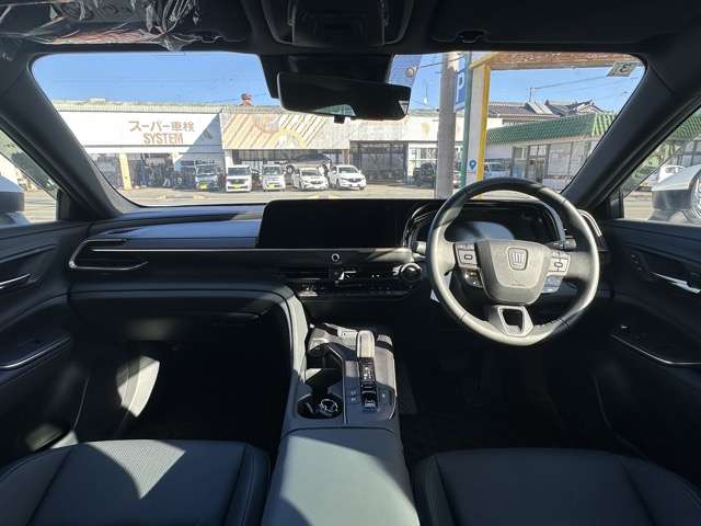 トヨタ クラウン　クロスオーバー　ハイブリッド ２．５ Ｇ アドバンスト レザー パッケージ Ｅ－ＦＯＵＲ ４ＷＤ R6年 (東海) 99