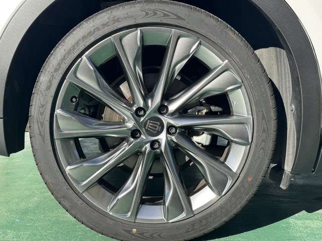 トヨタ クラウン　クロスオーバー　ハイブリッド ２．５ Ｇ アドバンスト レザー パッケージ Ｅ－ＦＯＵＲ ４ＷＤ R6年 (東海) 99