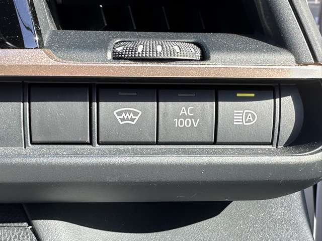 トヨタ クラウン　クロスオーバー　ハイブリッド ２．５ Ｇ アドバンスト レザー パッケージ Ｅ－ＦＯＵＲ ４ＷＤ R6年 (東海) 99