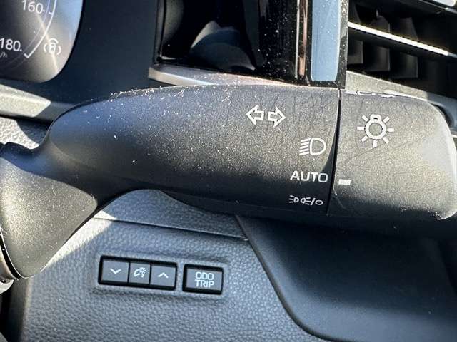 トヨタ クラウン　クロスオーバー　ハイブリッド ２．５ Ｇ アドバンスト レザー パッケージ Ｅ－ＦＯＵＲ ４ＷＤ R6年 (東海) 99