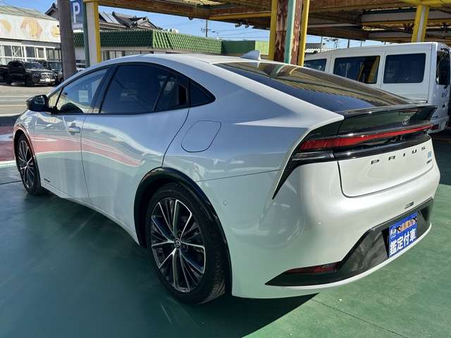 トヨタ プリウス ２．０ Ｚ Ｅ－ＦＯＵＲ ４ＷＤ R6年 (東海) 99