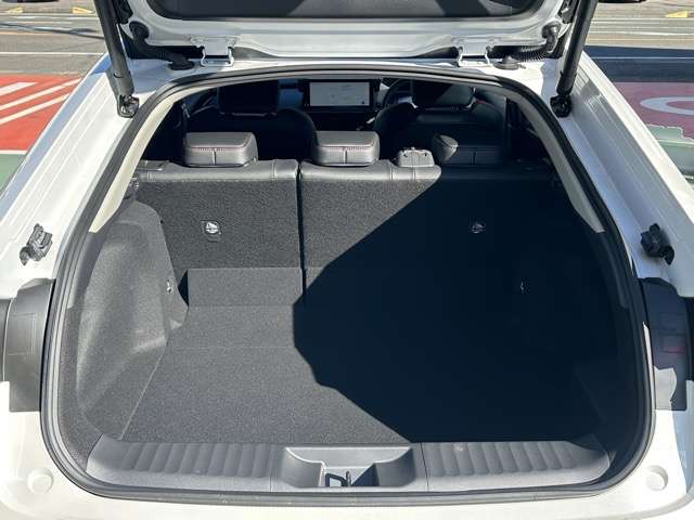 トヨタ プリウス ２．０ Ｚ Ｅ－ＦＯＵＲ ４ＷＤ R6年 (東海) 99