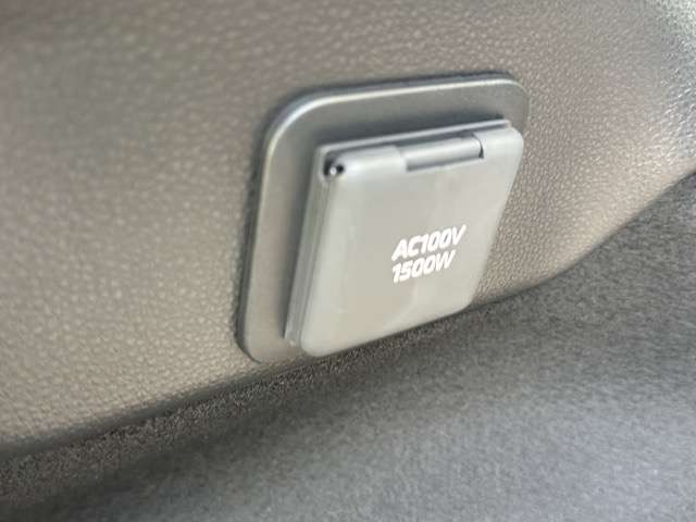 トヨタ プリウス ２．０ Ｚ Ｅ－ＦＯＵＲ ４ＷＤ R6年 (東海) 99