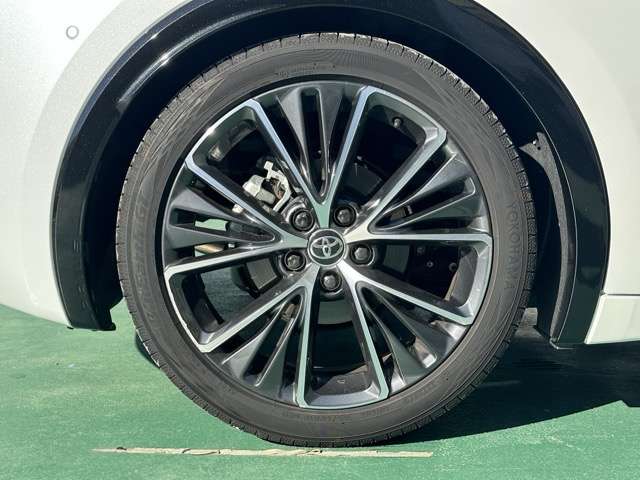 トヨタ プリウス ２．０ Ｚ Ｅ－ＦＯＵＲ ４ＷＤ R6年 (東海) 99