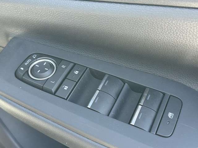 トヨタ プリウス ２．０ Ｚ Ｅ－ＦＯＵＲ ４ＷＤ R6年 (東海) 99