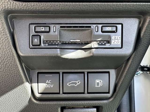 トヨタ プリウス ２．０ Ｚ Ｅ－ＦＯＵＲ ４ＷＤ R6年 (東海) 99