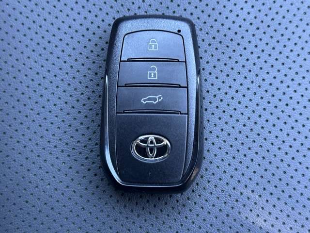 トヨタ プリウス ２．０ Ｚ Ｅ－ＦＯＵＲ ４ＷＤ R6年 (東海) 99