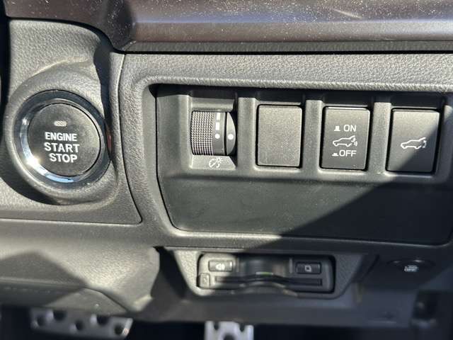 スバル レヴォーグ １．８ ＳＴＩ スポーツ ＥＸ ４ＷＤ R5年 (東海) 99